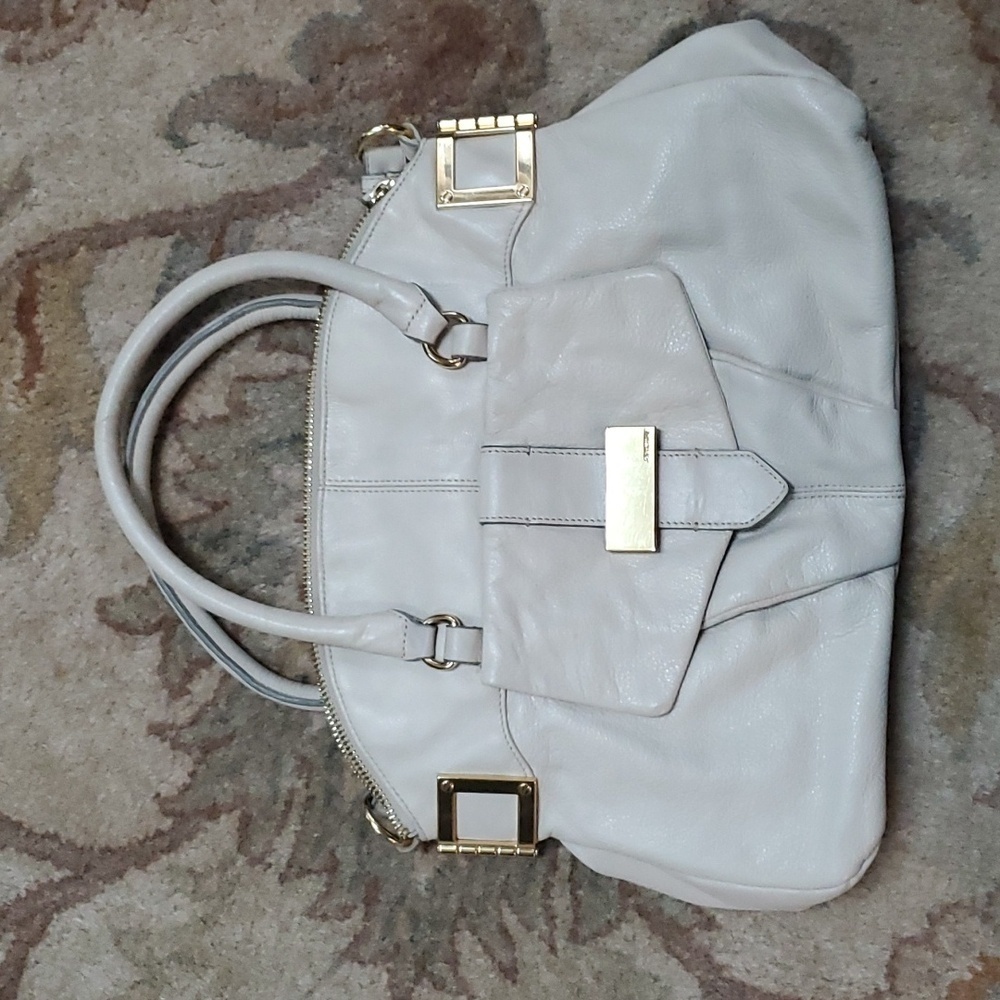 La Victoire white hinge satchel